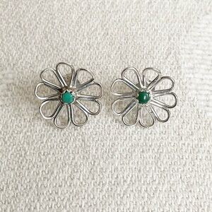 Vintage Sterling Silver Floral Stud Earrings Green Stone 1970s 1980s